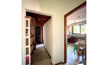 3 AMBIENTES CON BALCON - 2DO POR ESCALERA - MUY LUMINOSO!