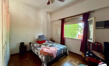 3 AMBIENTES CON BALCON - 2DO POR ESCALERA - MUY LUMINOSO!