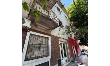 3 AMBIENTES CON BALCON - 2DO POR ESCALERA - MUY LUMINOSO!