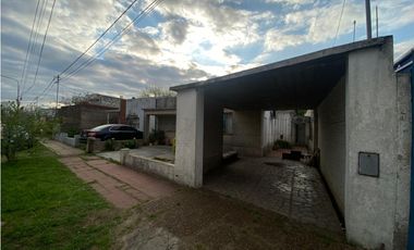 Casa en venta en barrio el trebol, Lujan