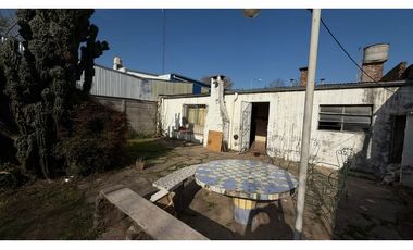 Casa en venta en barrio el trebol, Lujan