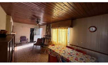 Casa en venta en barrio el trebol, Lujan