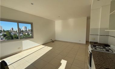 Departamento sobre Lavalle y French a la venta