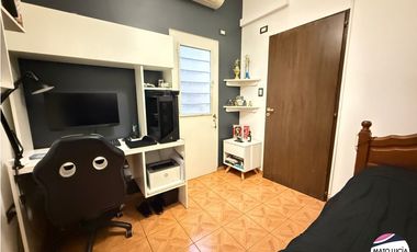 PH entrada independiente - Quincho-Terraza y Cochera cubierta