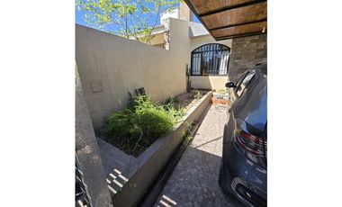 B° San Salvador! 3 dorm, amplia, toda PB!