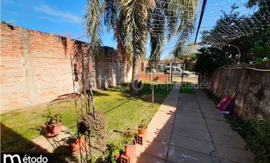 Casa en Venta - Corrientes Cap. - 2 Dorm. - B° Profesionales