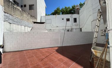 Departamento a metros de Av. Rocca en venta