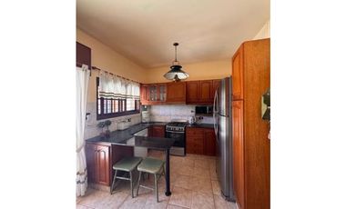 Casa multifamiliar centrica en venta