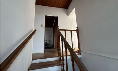 Casa sobre Avenida Ameghino en venta