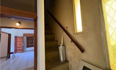 Casa a Metros de Av. Mitre en venta