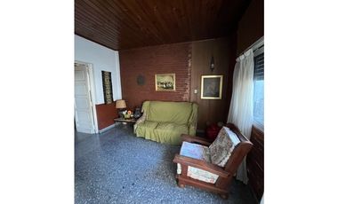 Casa en venta en pleno centro y cerca de zonas deportivas