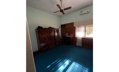 Casa en venta en pleno centro y cerca de zonas deportivas