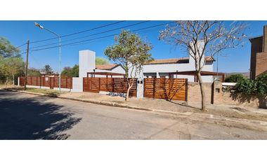 SALDAN - 3 UNIDADES 2 DORM 2 B - PATIO - EXCELENTE