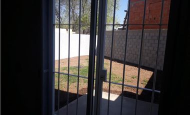 SALDAN - 3 UNIDADES 2 DORM 2 B - PATIO - EXCELENTE