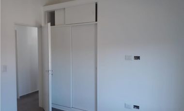 SALDAN - 3 UNIDADES 2 DORM 2 B - PATIO - EXCELENTE