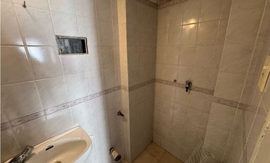 Departamento a metros de Av. Varela en venta