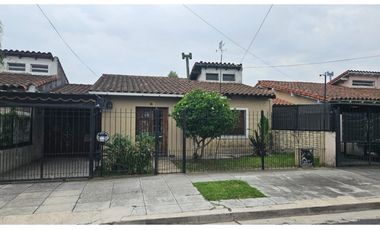 OPORTUNIDAD CASA EN ITUZAIGO BARRIO AERONAUTICO!!