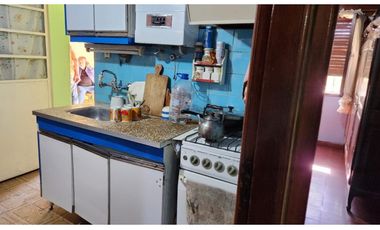 OPORTUNIDAD CASA EN ITUZAIGO BARRIO AERONAUTICO!!