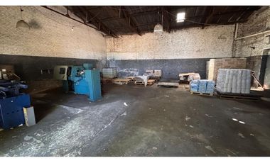 Depósito céntrico en Luján