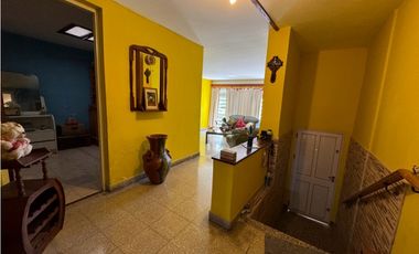 Casa en venta OPORTUNIDAD ACEPTA PERMUTA