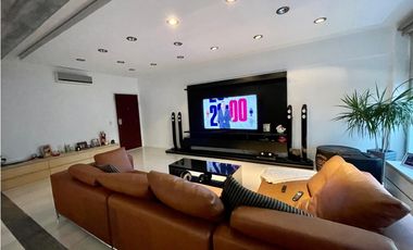 Departamento 4 AMBIENTES 2 DORMITORIOS y dos cocheras  en Villa Devoto