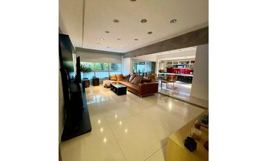 Departamento 4 AMBIENTES 2 DORMITORIOS y dos cocheras  en Villa Devoto