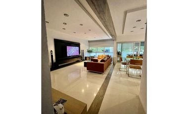 Departamento 4 AMBIENTES 2 DORMITORIOS y dos cocheras  en Villa Devoto