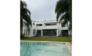 EXCELENTE PROPIEDAD EN TERRAVISTA!!!!