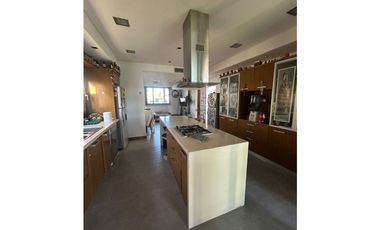 EXCELENTE PROPIEDAD EN TERRAVISTA!!!!