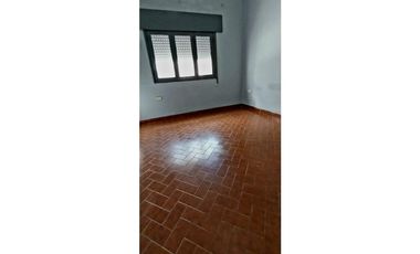 CASA EN VTA 3 DOR, B° SAN VICENTE