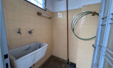 Excelente depto piso completo centrico