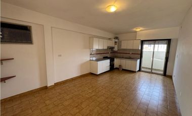 Excelente depto piso completo centrico