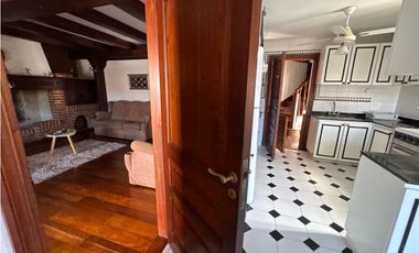 Casa en venta con excelente ubicacion