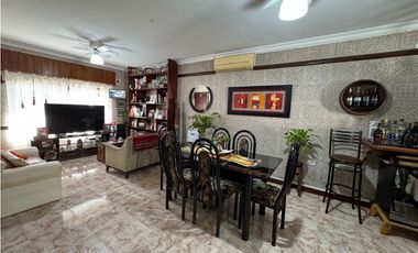Casa zona residencial a la venta