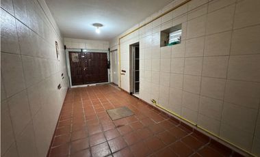 Casa zona residencial a la venta