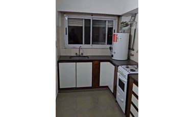Departamento a metros de plaza Italia en venta