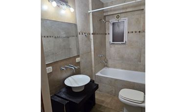 Departamento a metros de plaza Italia en venta