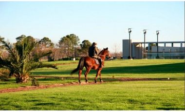 Excelente Lote 896m2 venta en Haras Santa Maria - El trebol - Escobar