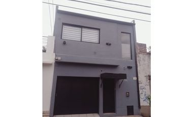 CASA EN ITUZAINGO NORTE!!