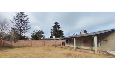 VENTA: Casa Quinta 2 Dormitorios en Santa Rosa