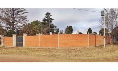 VENTA: Casa Quinta 2 Dormitorios en Santa Rosa