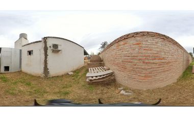 VENTA: Casa Quinta 2 Dormitorios en Santa Rosa