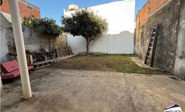 Casa en Venta - 6 Amb - Garage - Jardin - Terraza