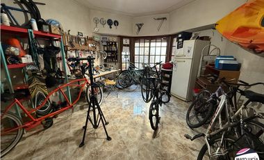 Casa en Venta - 6 Amb - Garage - Jardin - Terraza