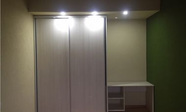 Cabaña sobre el Guazú