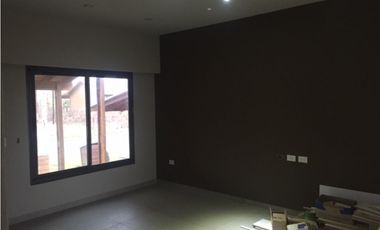 Cabaña sobre el Guazú