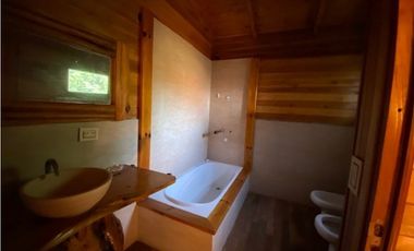 Cabaña en venta en Barrio Yacht Club Guazu