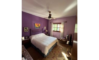 Chalet en esquina a la venta