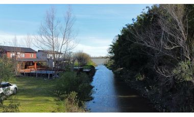 2 Lotes en Yacht Club Guazu en venta