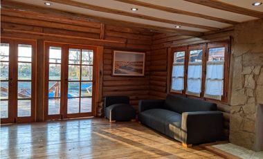 Cabaña en venta en Yacht Club Guazu